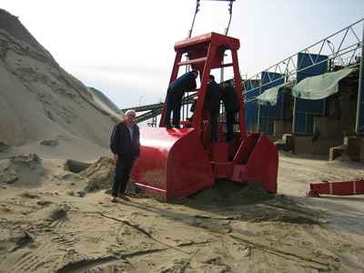 Wire Cable Clamshell