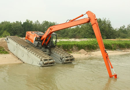 Marsh buggy