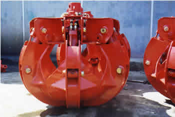 YM300 grapple