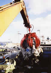 YM300 grapple